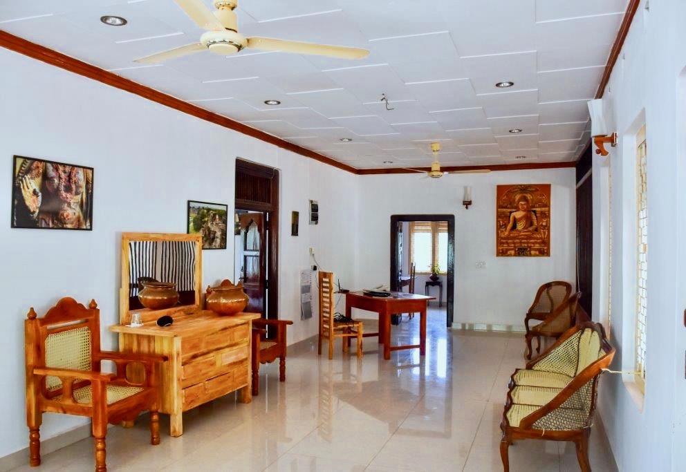 Allens Home Stay Джафна Екстериор снимка