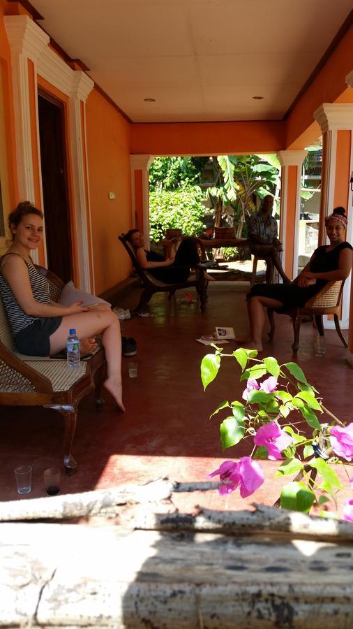 Allens Home Stay Джафна Екстериор снимка