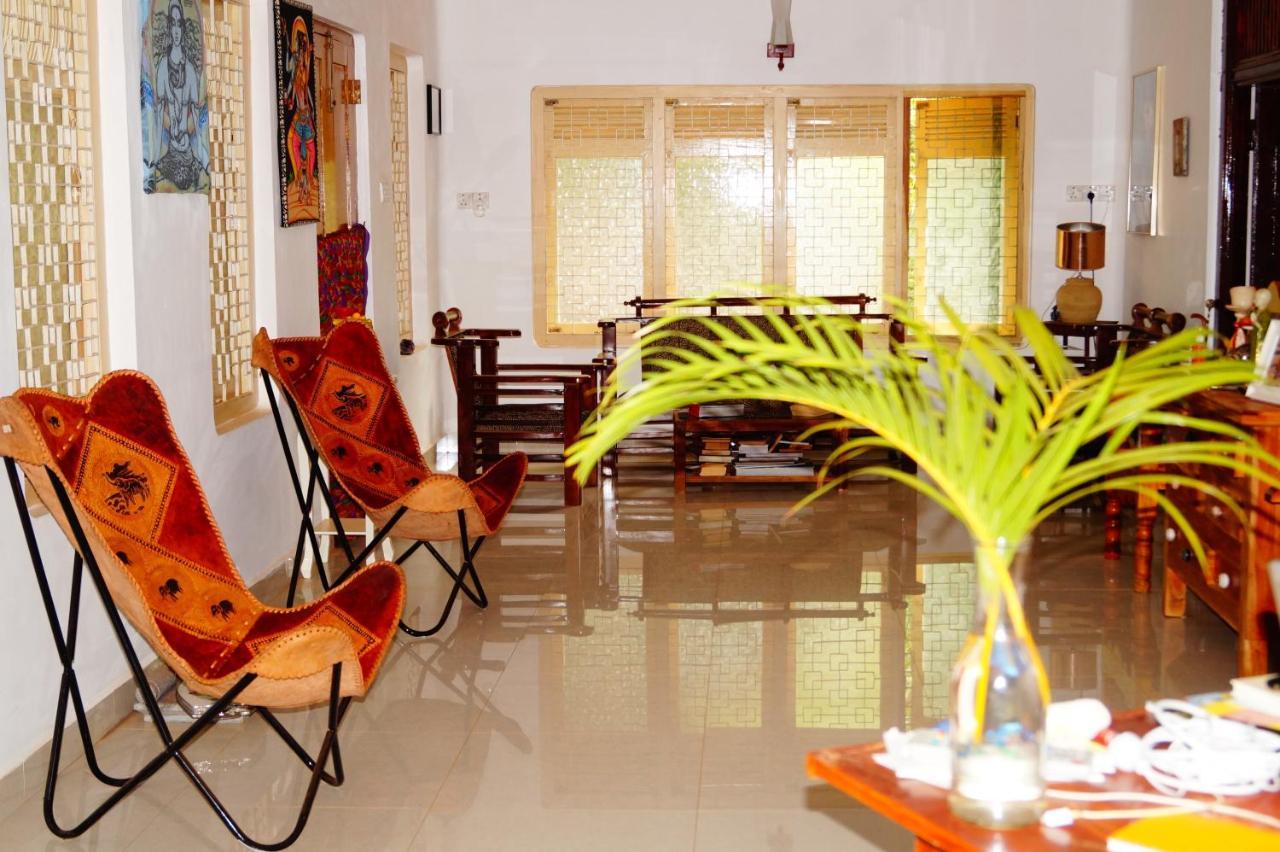 Allens Home Stay Джафна Екстериор снимка